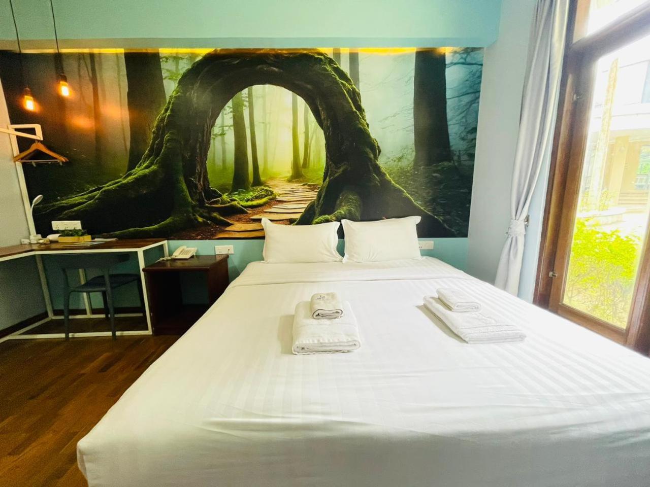 Wh Hotel & Service Apartment Thanlyin Extérieur photo