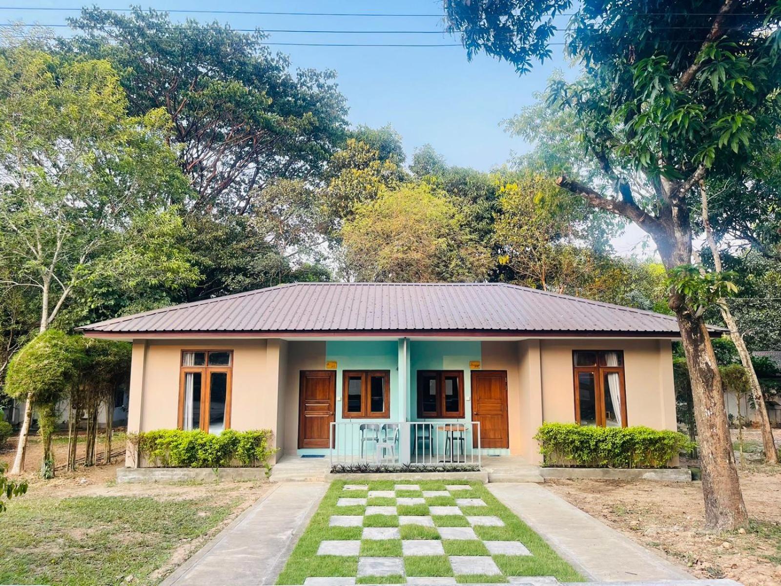 Wh Hotel & Service Apartment Thanlyin Extérieur photo